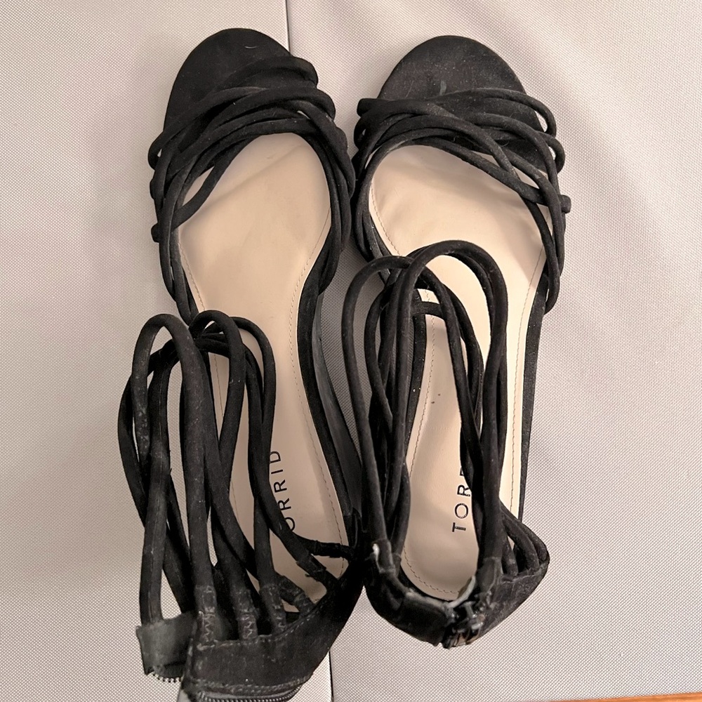 Strappy Black Wedges